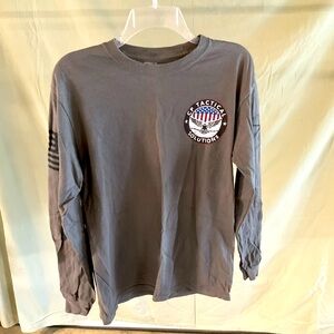 Cool graphic T, size S